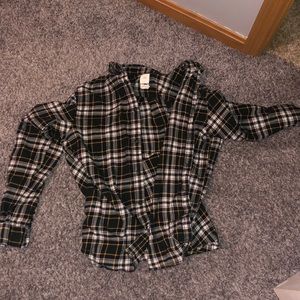 H&M flannel size medium.